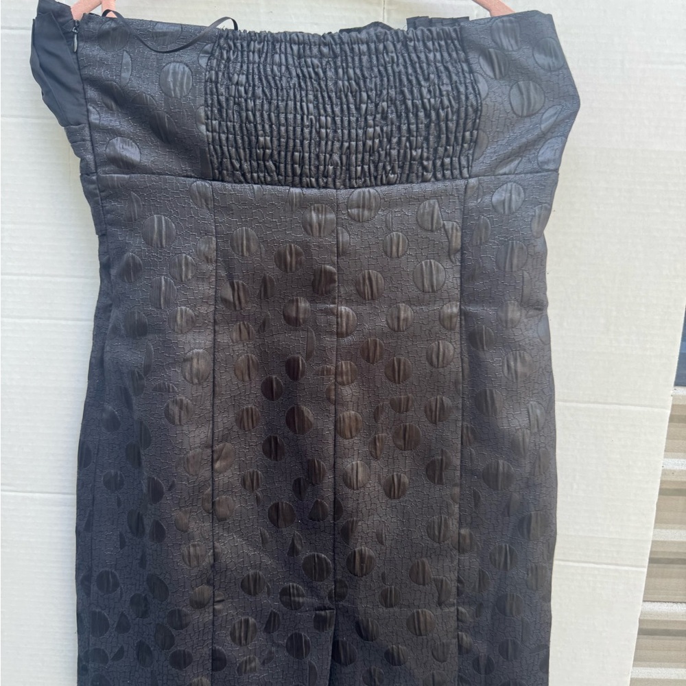 Chic Black Strapless Textured Polka D ot Dress